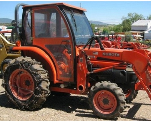 Product picture Kubota L3130DT L3130GST L3130HST Tractor Illustrated Master Parts Manual Instant Download