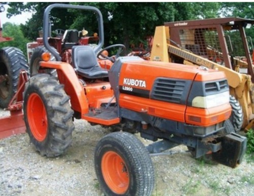 Product picture Kubota L2900F Tractor Illustrated Master Parts Manual Instant Download