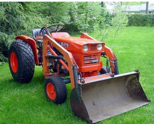 Product picture Kubota L175 Tractor Illustrated Master Parts Manual Instant Download