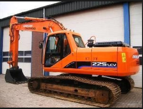 Product picture Daewoo Doosan Solar 225LC-V Excavator Operation and Maintenance Manual Instant Download